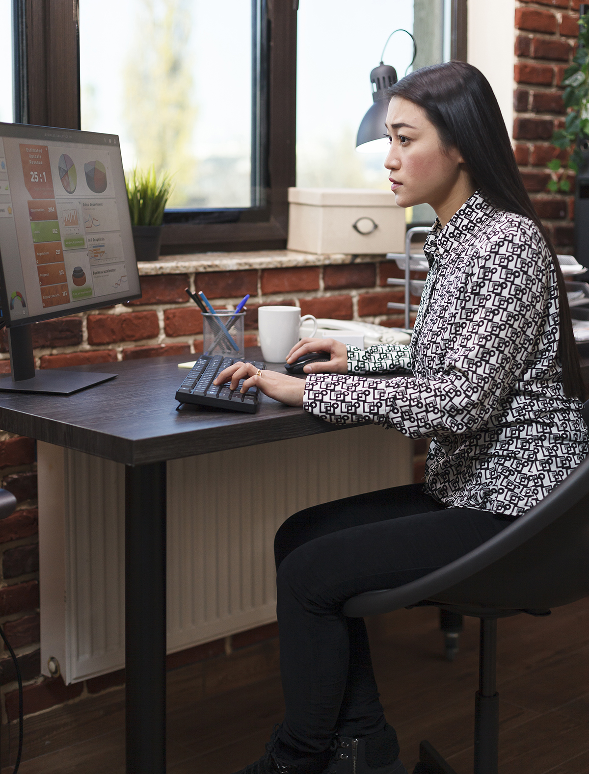 young-productive-asian-businesswoman-checking-business-project-management-chart-while-marketing-company-office-finance-agency-worker-reviewing-startup-audit-results-while-modern-workspace young-productive-asian-businesswoman-checking-business-project-management-chart-while-marketing-company-office-finance-agency-worker-reviewing-startup-audit-results-while-modern-workspace